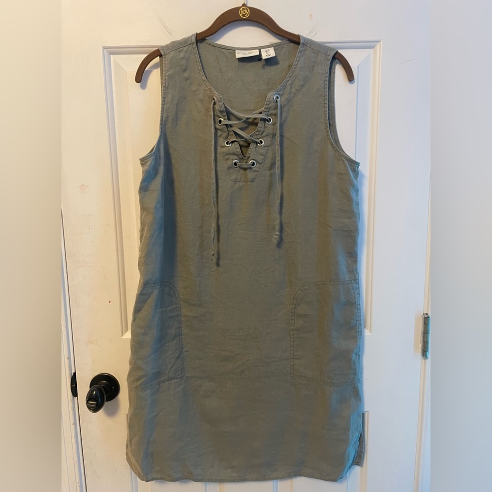100% Linen Adrienne Vittadini Green Linen Dress